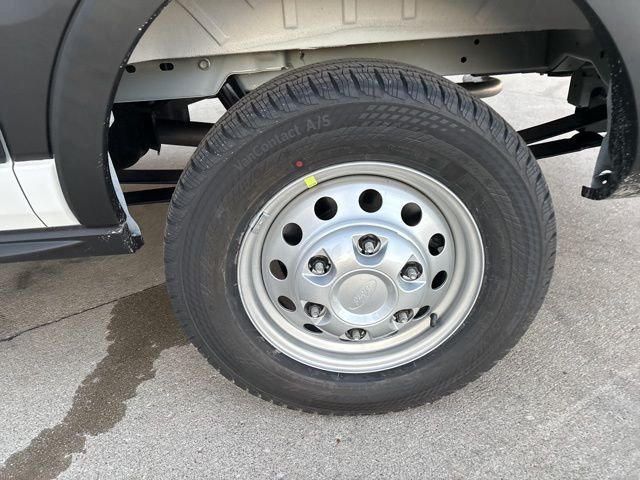 New 2026 Oxford White Ford Cargo Van image 10