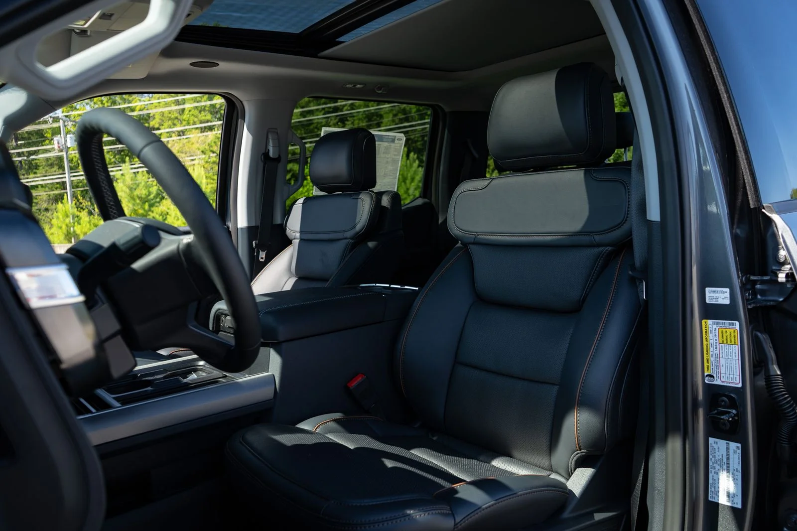 New 2026 Gray Ford Lariat image 29