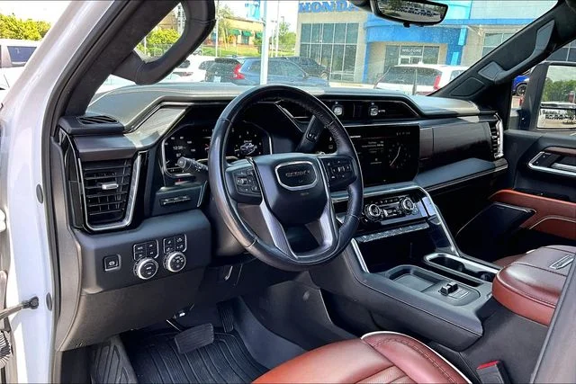 Used 2024 White GMC Denali Ultimate image 14
