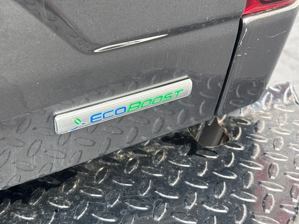 Used 2018 Gray Ford XLT image 33