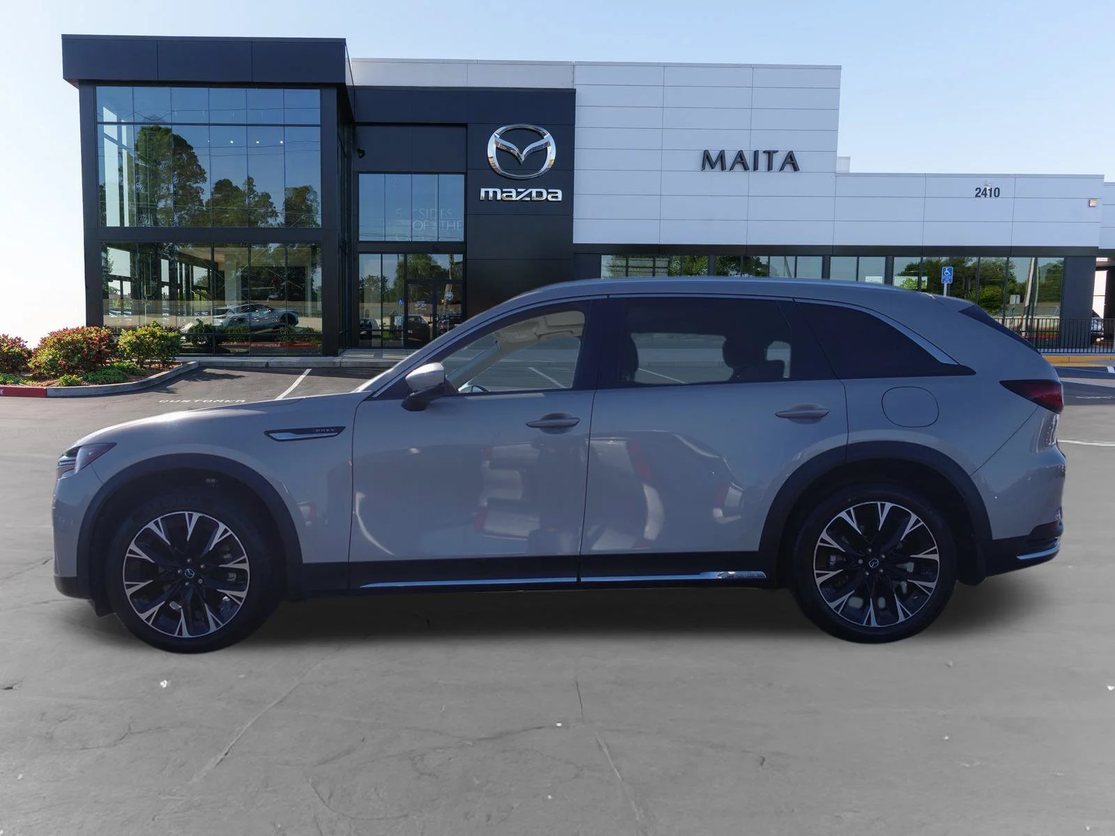 Certified Used 2024 Platinum Quartz Mazda Premium Plus image 8