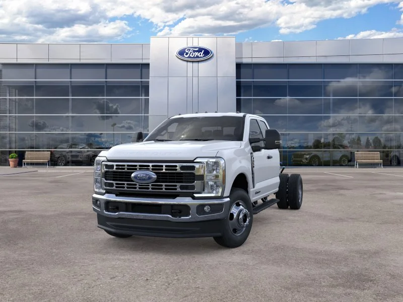 New 2026 Oxford White Ford XL image 27