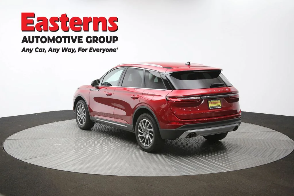 Used 2022 Red Lincoln Standard image 65
