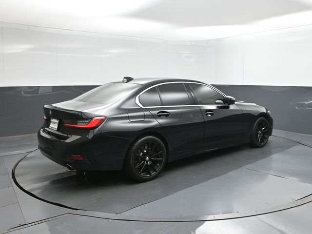 Used 2020 Black BMW 330i image 8