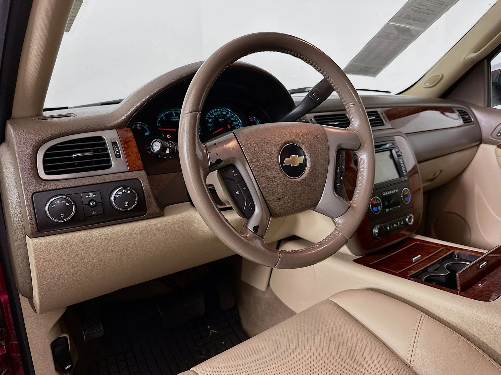 Used 2010 Red Jewel Tintcoat Chevrolet LTZ image 10