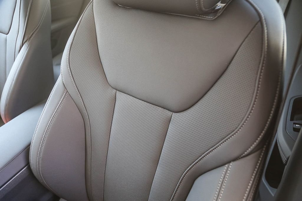 New 2026 Alpine White BMW eDrive40 image 19