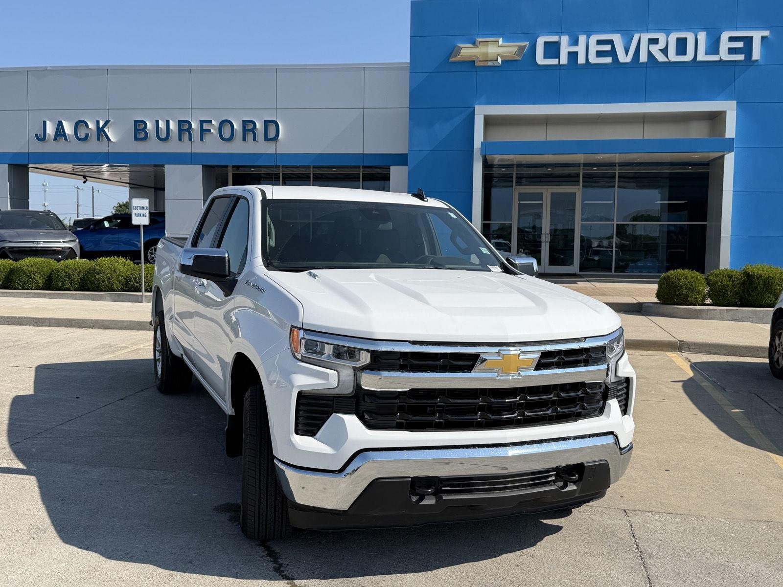 Used 2026 Summit White Chevrolet LT (2FL) image 1