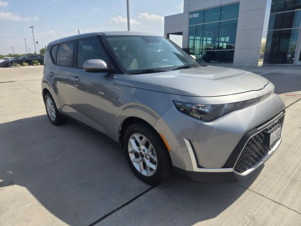 Used 2024 Silver Kia LX image 1