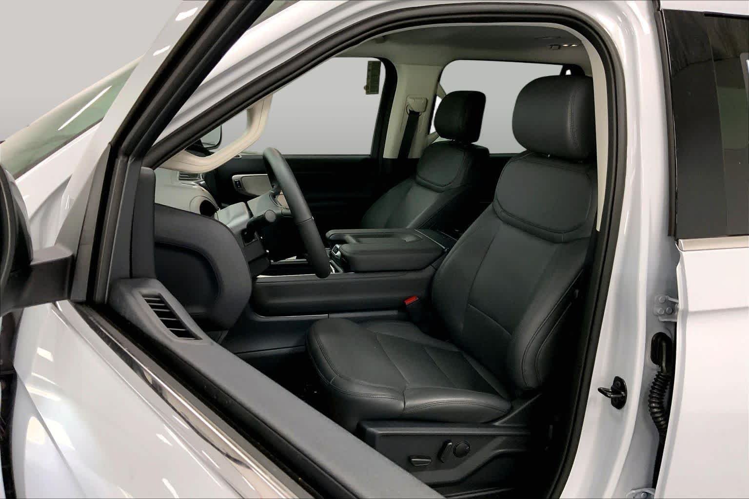 New 2026 Space Silver Metallic Ford Active image 8