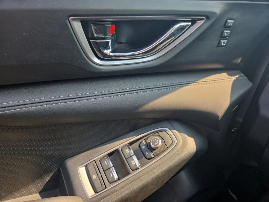 Used 2024 Silver Subaru Limited image 11