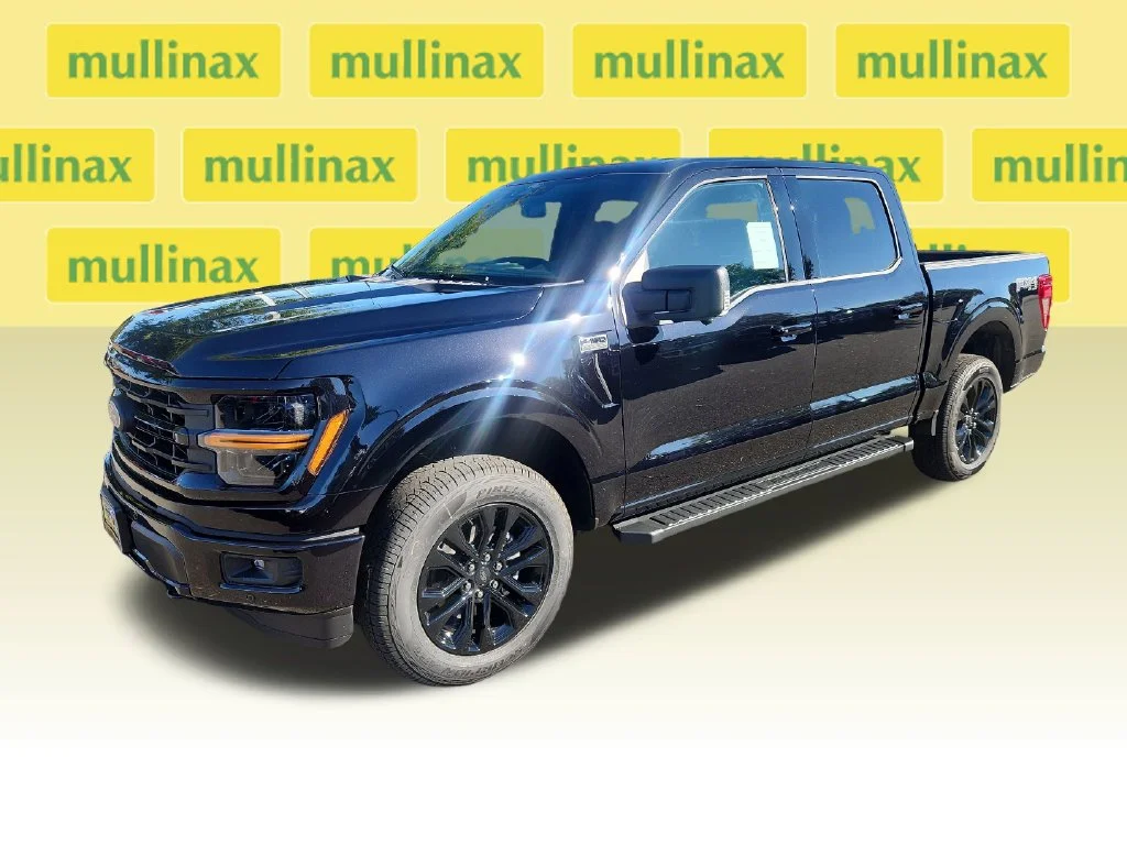 New 2026 Black Ford XLT image 10