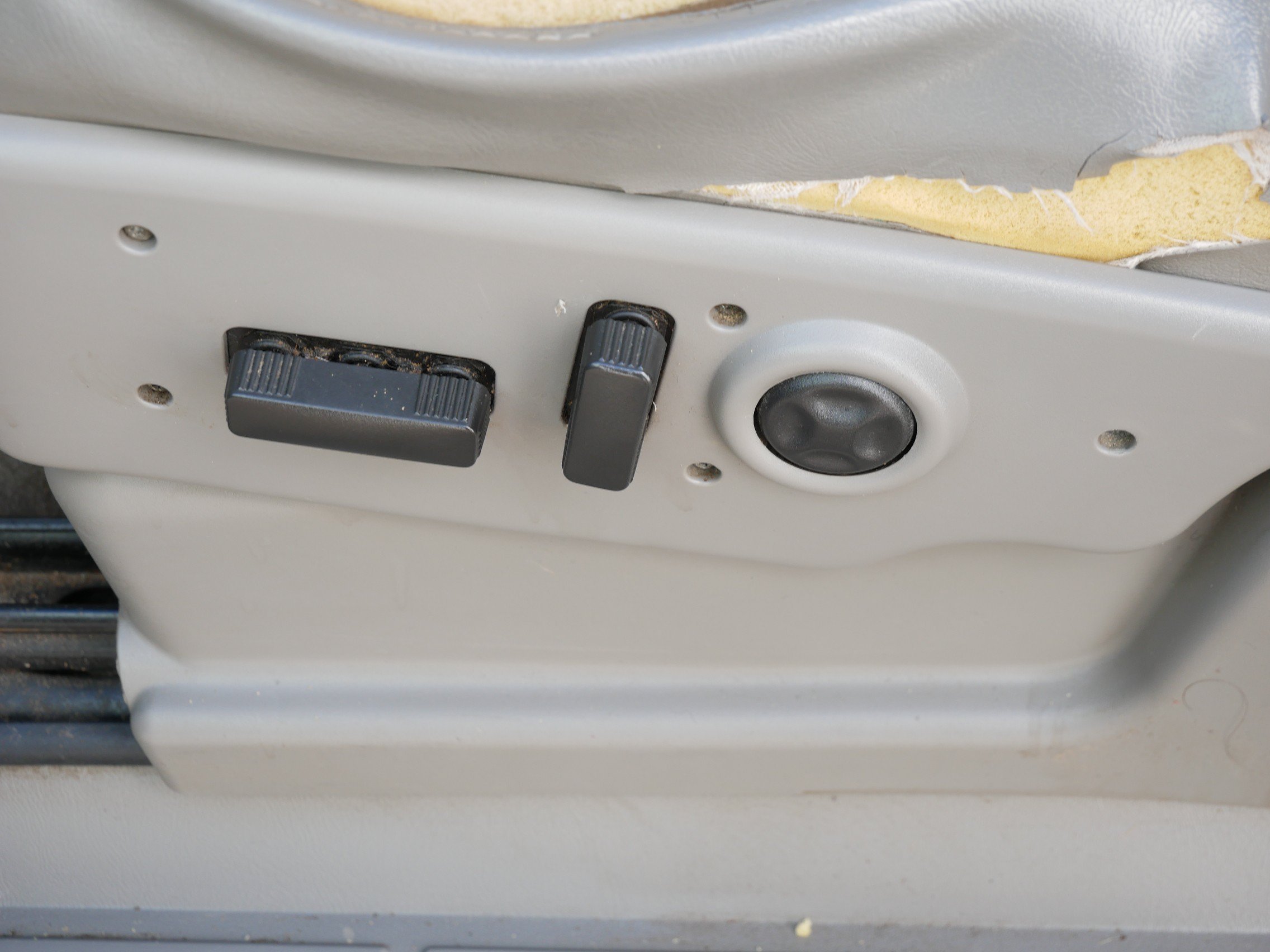2005 Chevrolet Tahoe - Photo 20