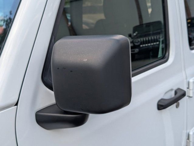 Used 2021 White Jeep Unlimited Willys image 30