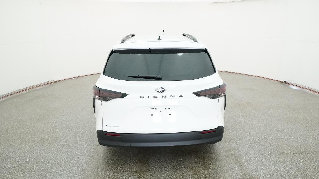 New 2026 Ice Cap Toyota LE image 10