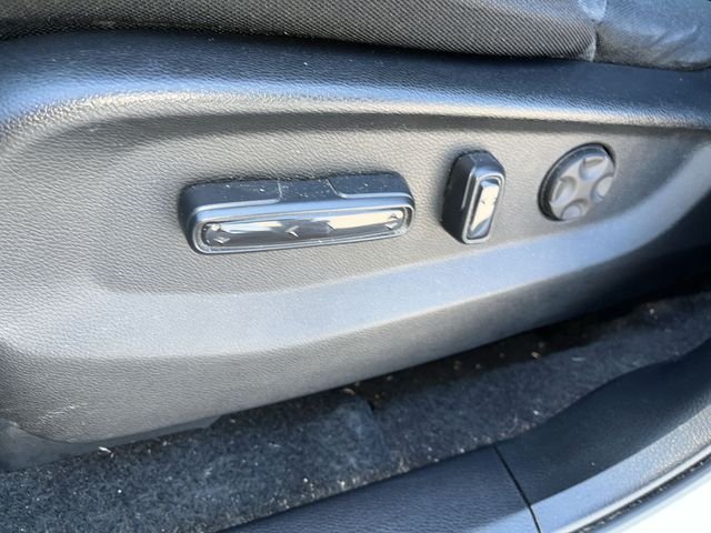 Used 2021  Honda EX image 16