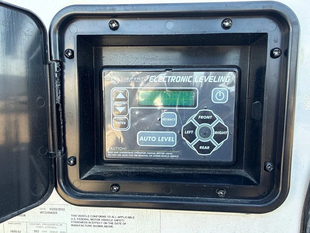 Used 2022  FOREST RIVER  image 24