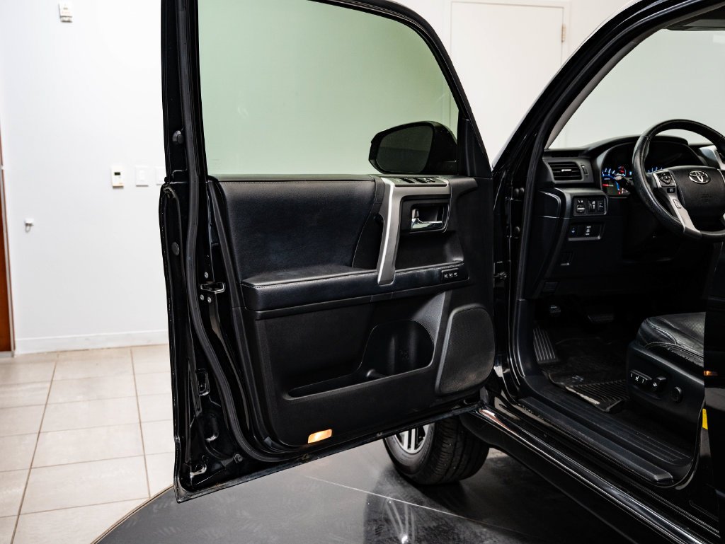 Used 2019 Midnight Black Metallic Toyota Limited image 26