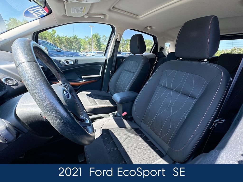 Used 2021 Blue Ford SE image 15