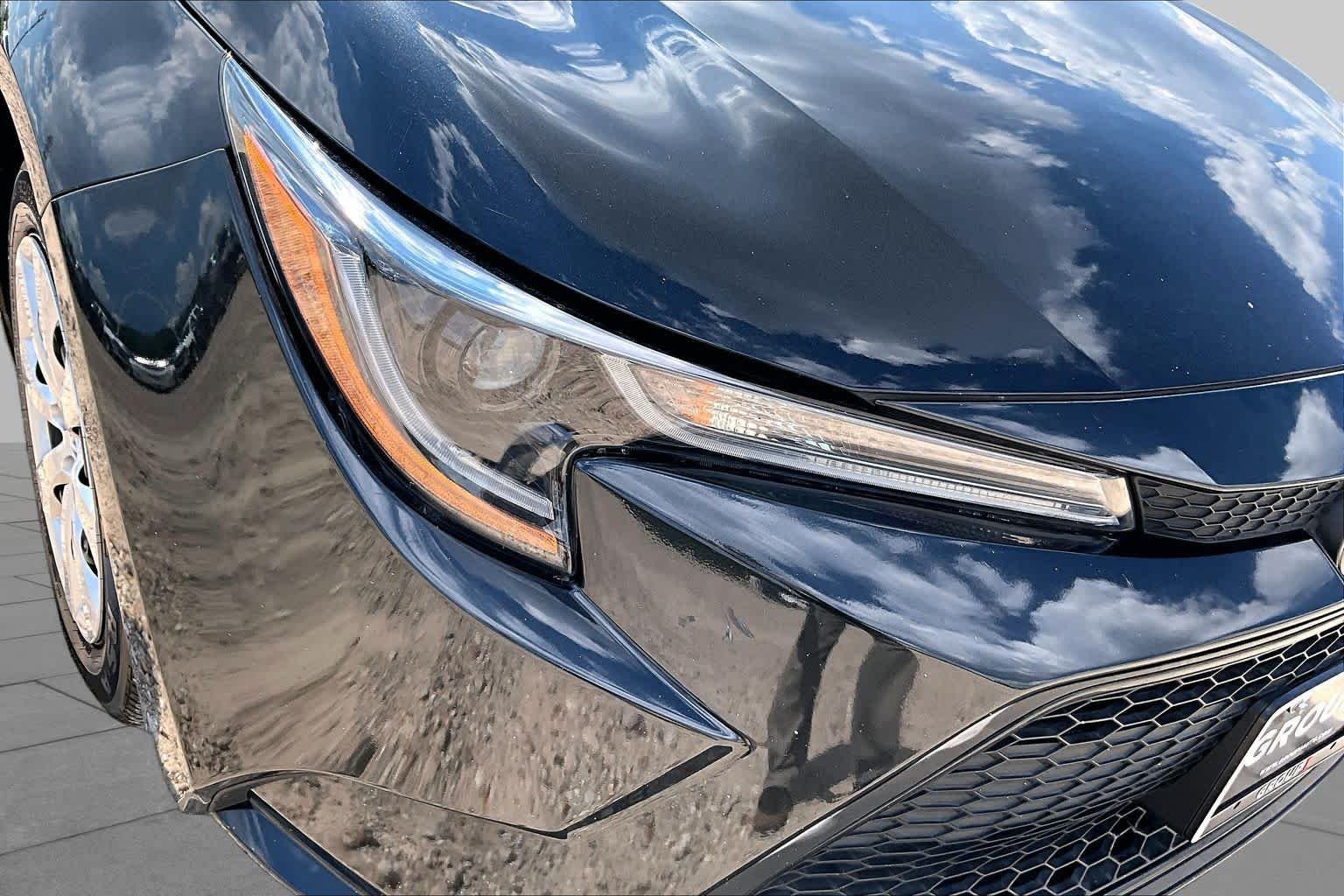 Used 2020 Black Sand Pearl Toyota LE image 28