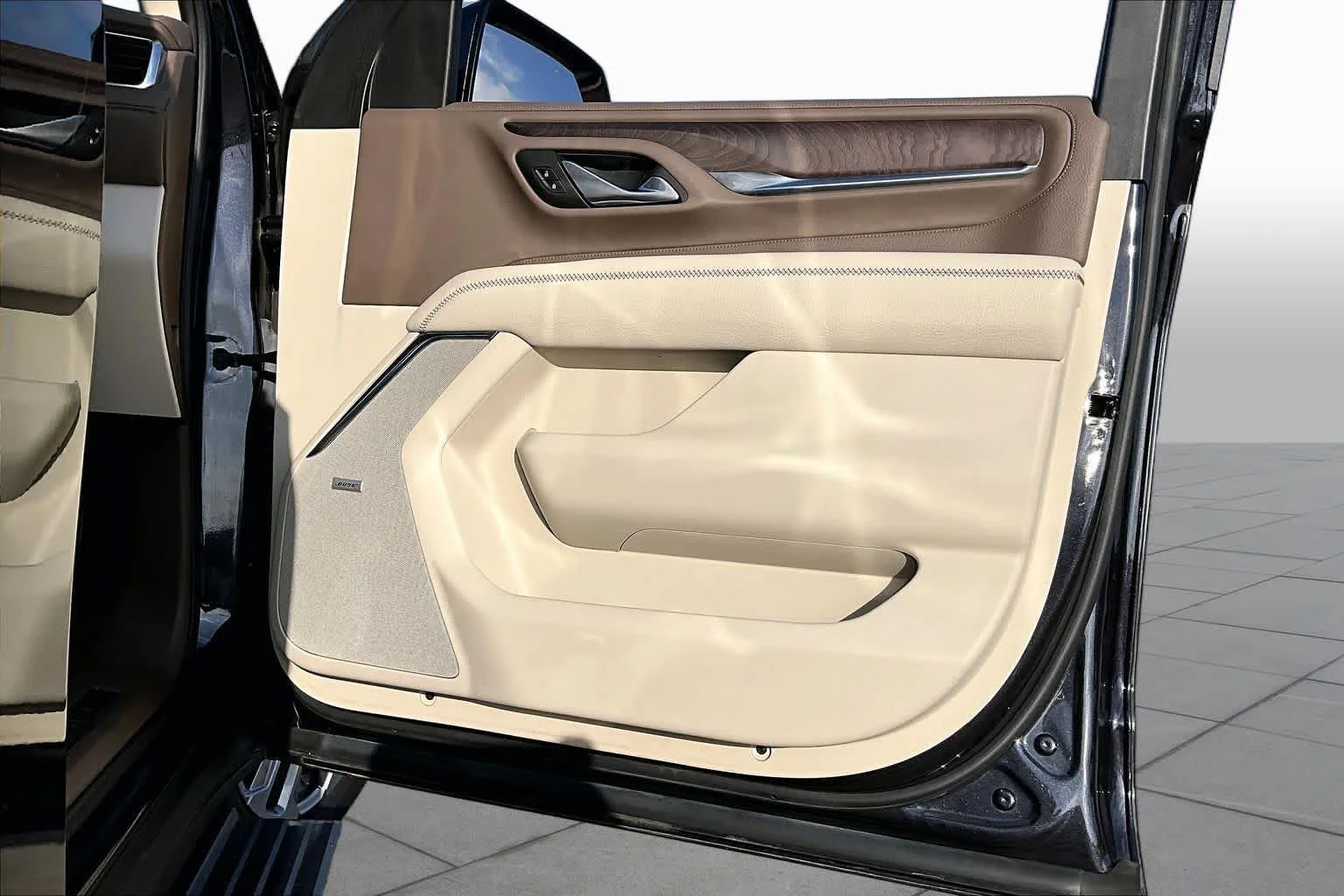 Used 2023 Titanium Rush Metallic GMC Denali image 21