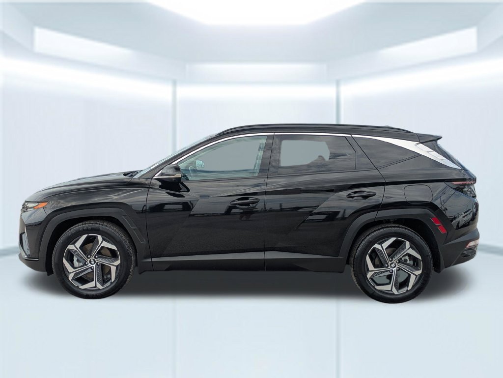 Used 2022 Black Hyundai Limited image 2