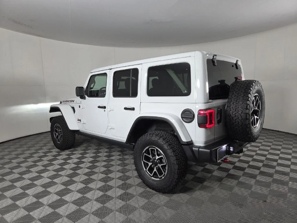 2026 Jeep Wrangler 4-Door Rubicon - Photo 7