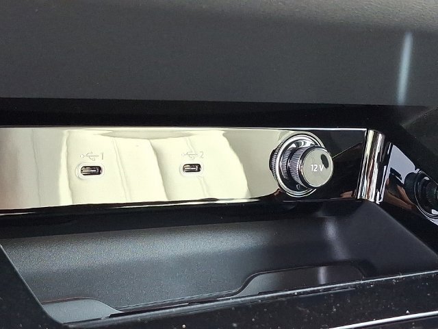 Used 2025 White Audi 2.0T Premium image 17