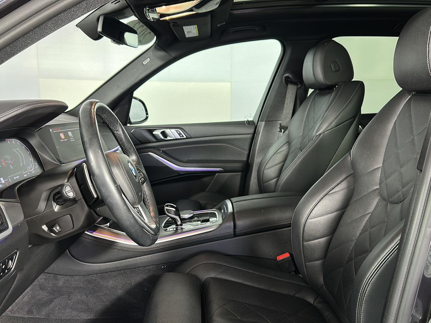 Used 2023 Dark Graphite Metallic BMW xDrive40i image 9
