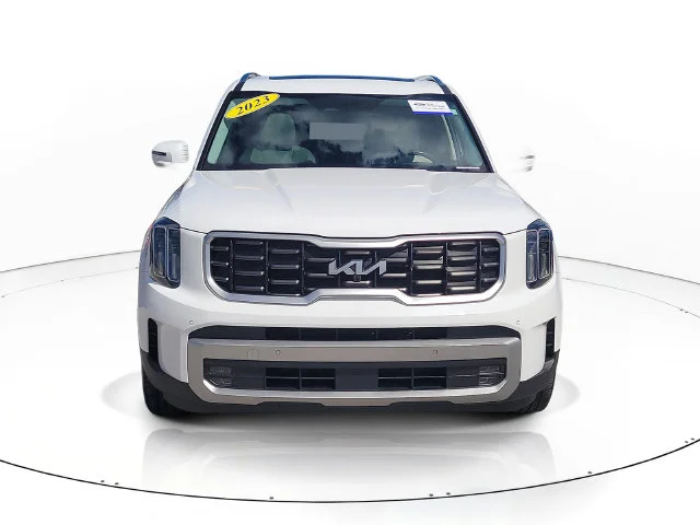 Certified Used 2023 White Kia SX-Prestige image 2