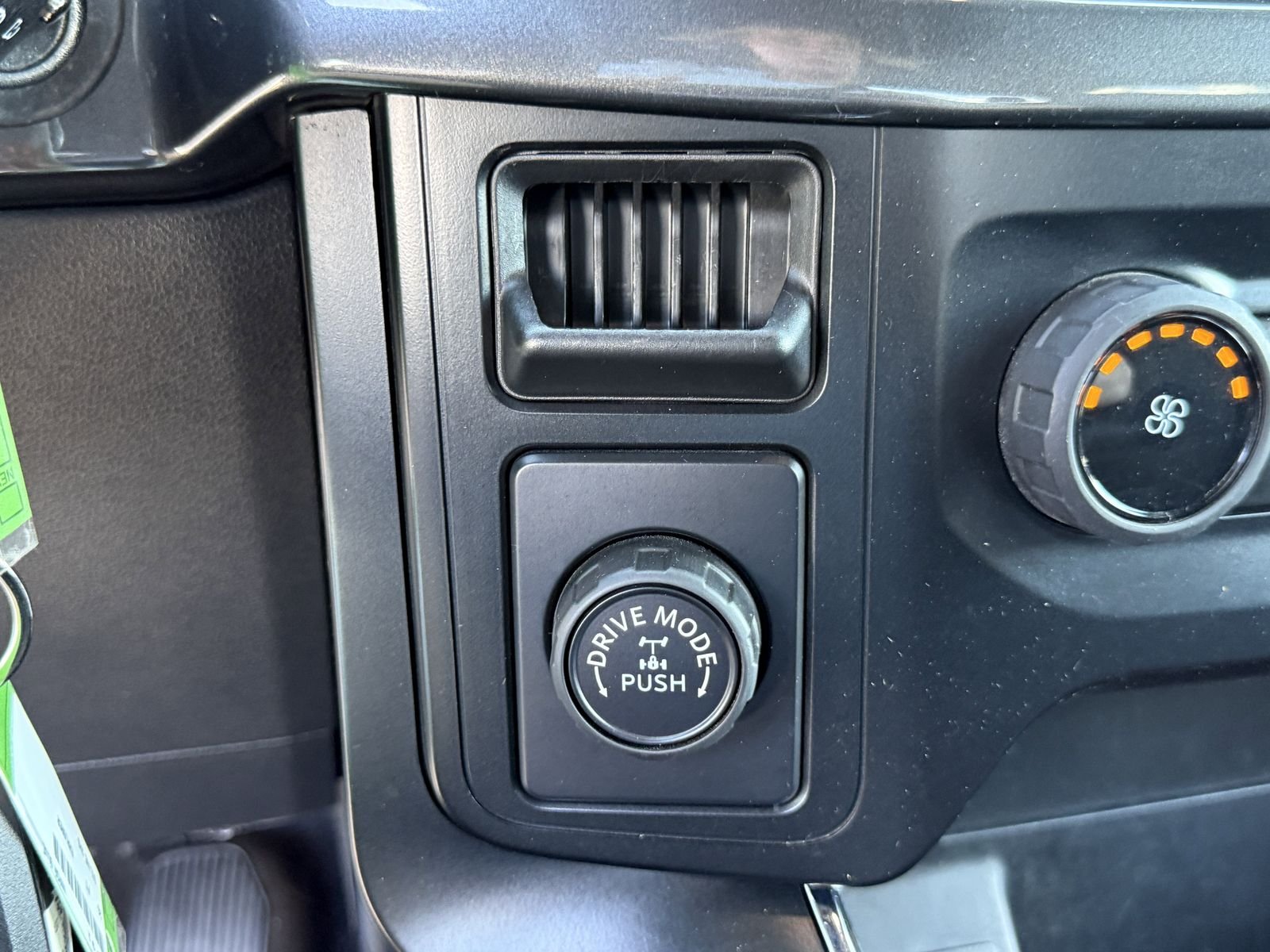 Certified Used 2023 Avalanche Ford XL image 27