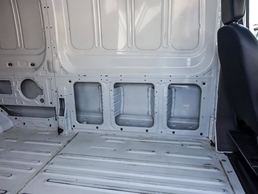 Used 2023 Oxford White Ford Base image 28