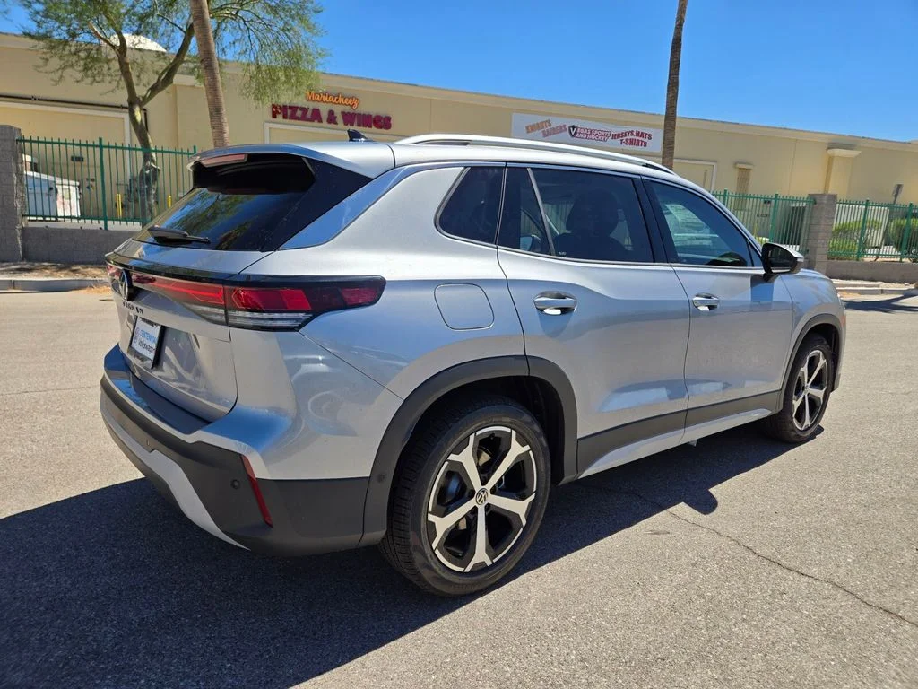 New 2026 Silver Volkswagen 2.0T SE image 4