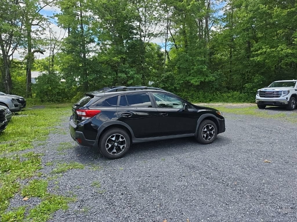 Used 2018 Black Subaru 2.0i Premium image 7