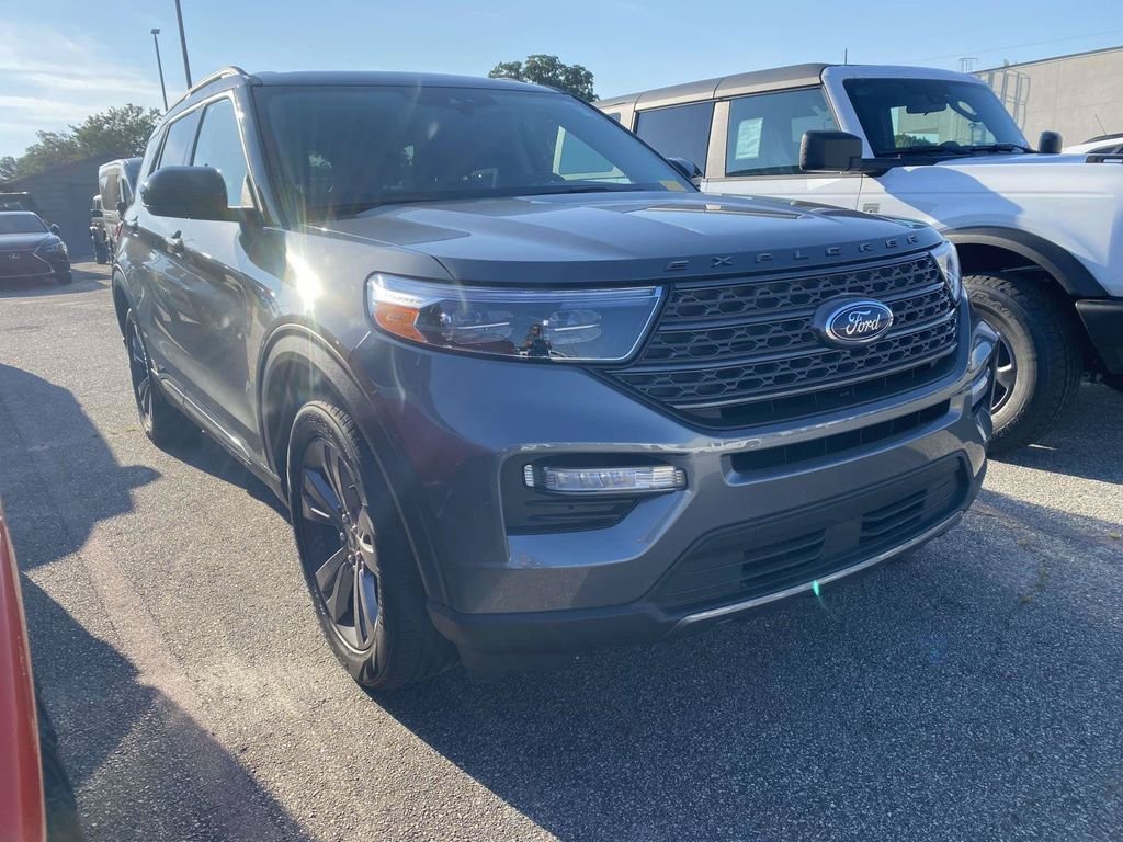Certified Used 2023 Carbonized Gray Metallic Ford XLT image 1