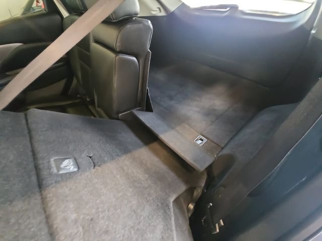 Used 2024 Gray Nissan SV image 27