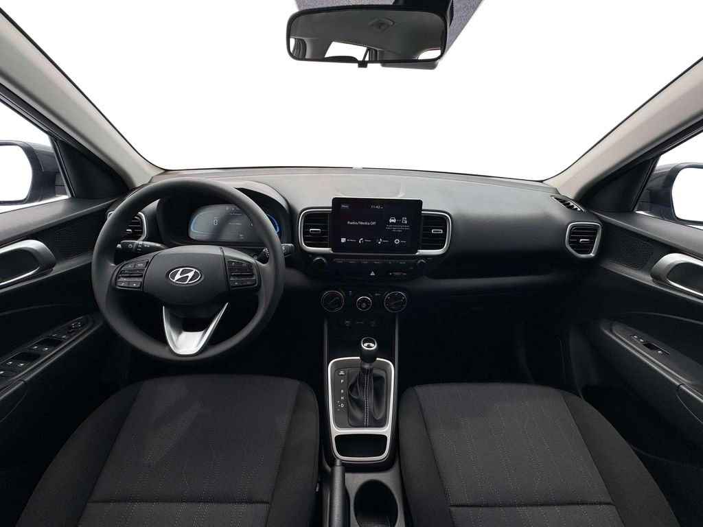 New 2026 White Hyundai SE image 13