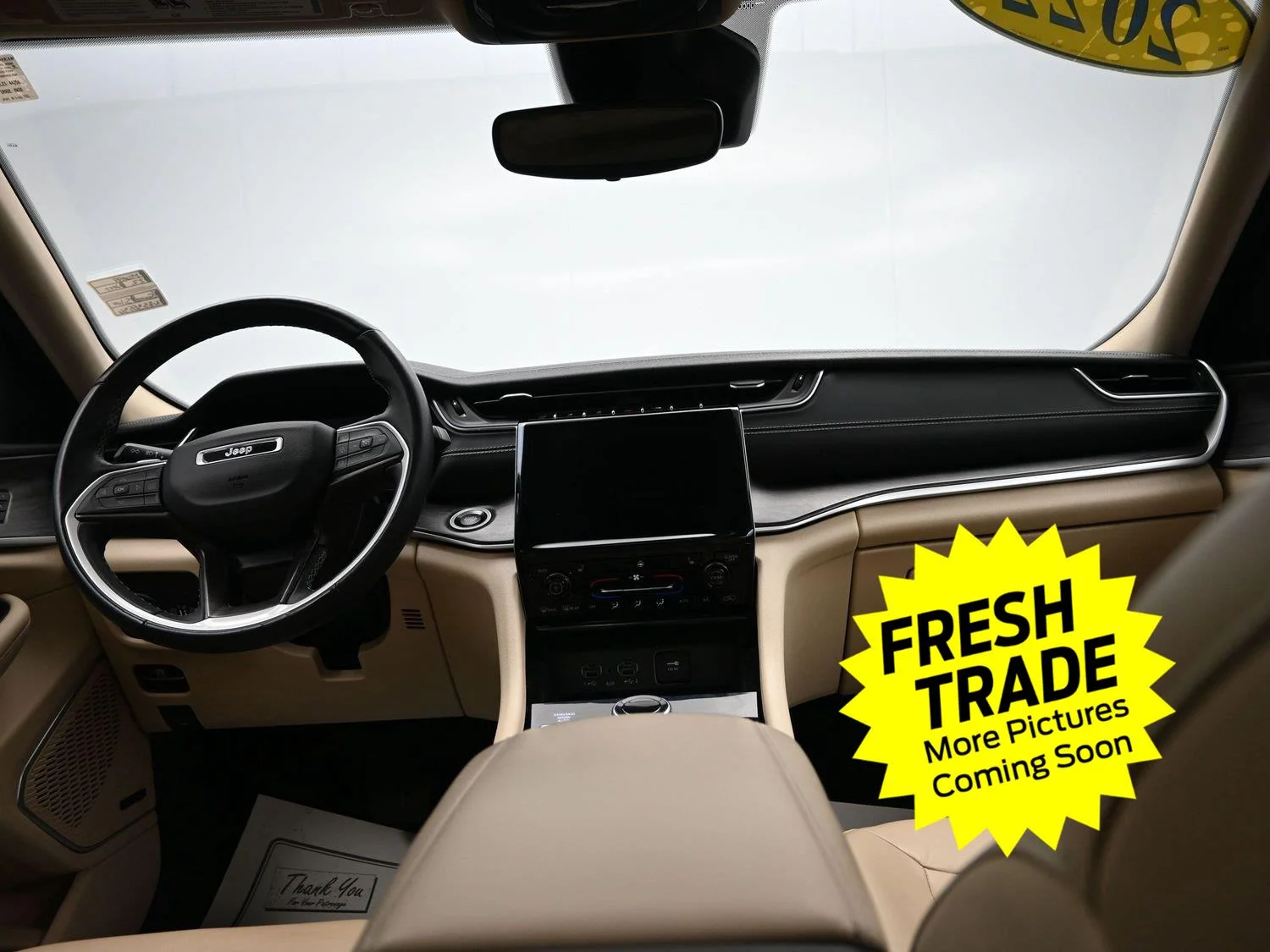 Used 2022 Silver Zynith Jeep Limited image 15