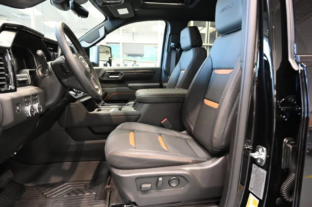 2026 GMC Sierra 2500HD AT4 - Photo 12