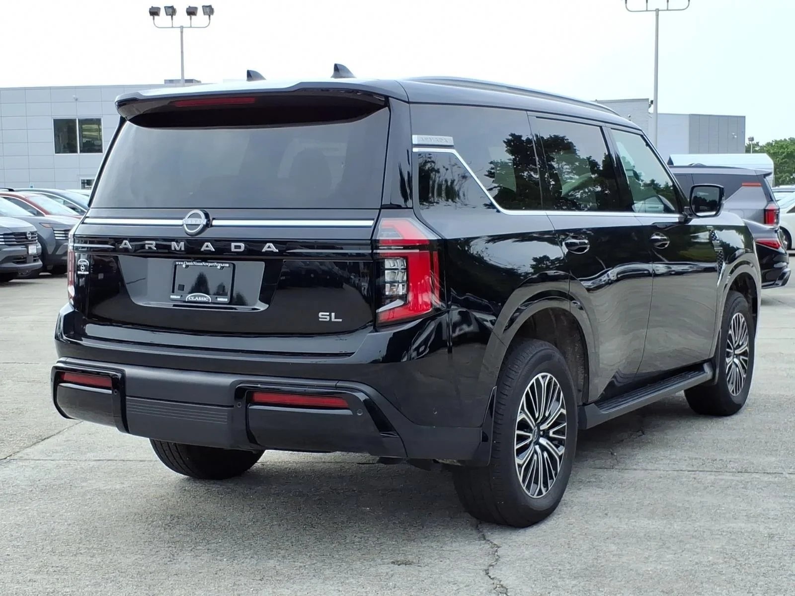Used 2025 Super Black Nissan SL image 7