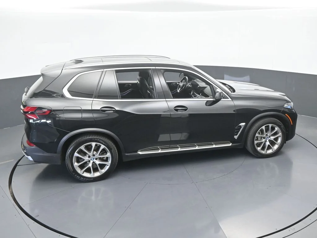 Used 2025 Black Sapphire Metallic BMW xDrive50e image 58