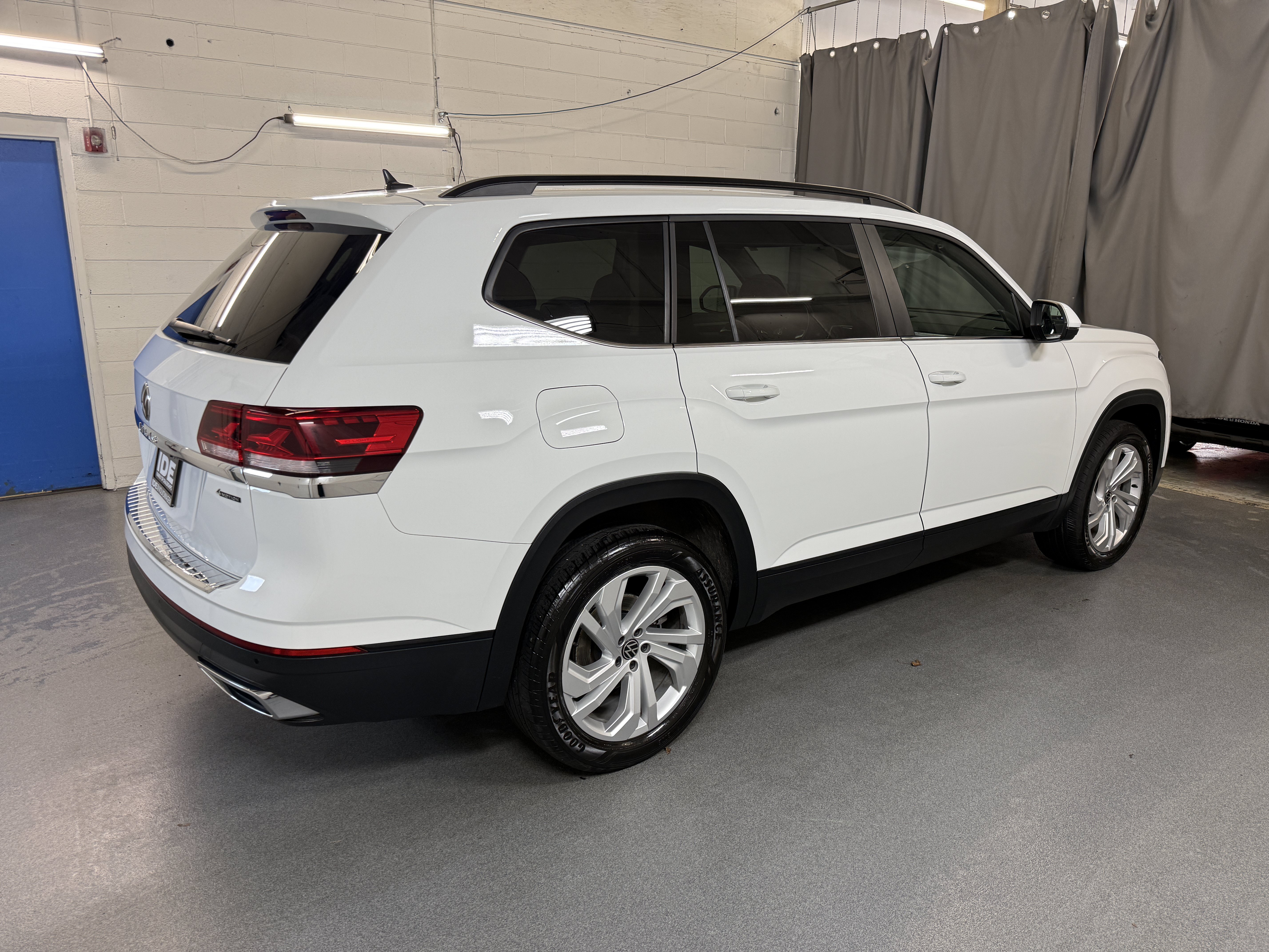 Certified Used 2023 Pure White Volkswagen 2.0T SE w/Technology image 9