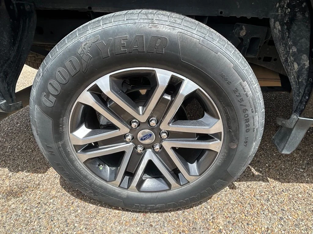Used 2022 Black Ford XL image 8