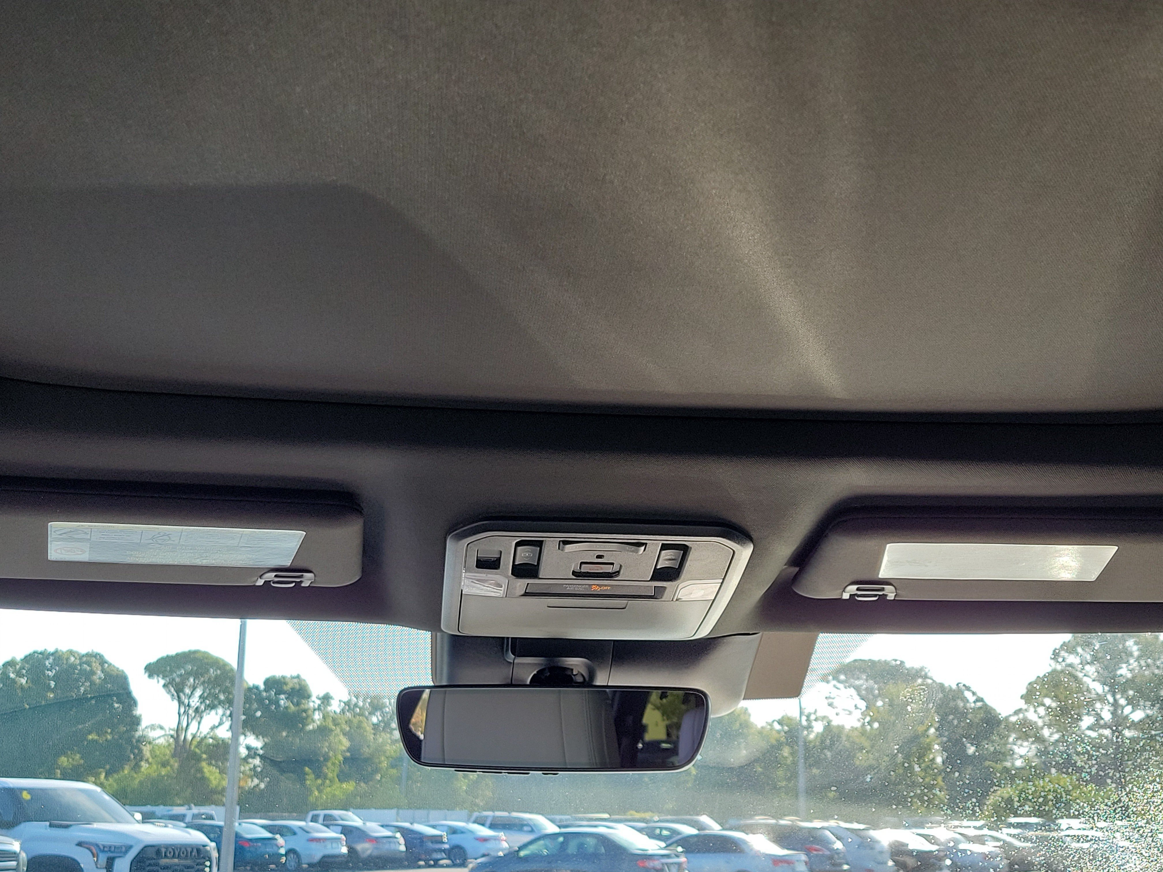 Used 2025 Pearl Toyota Limited image 18