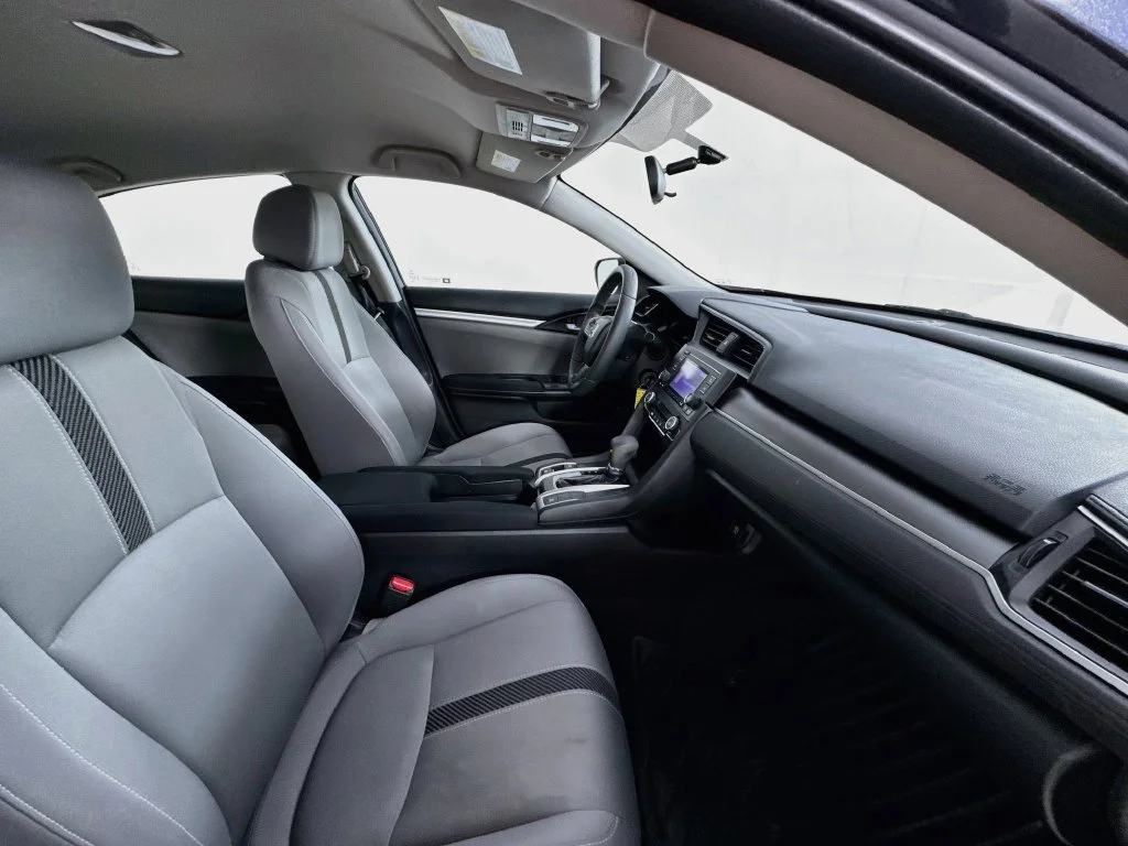 Certified Used 2018 Blue Honda LX image 34