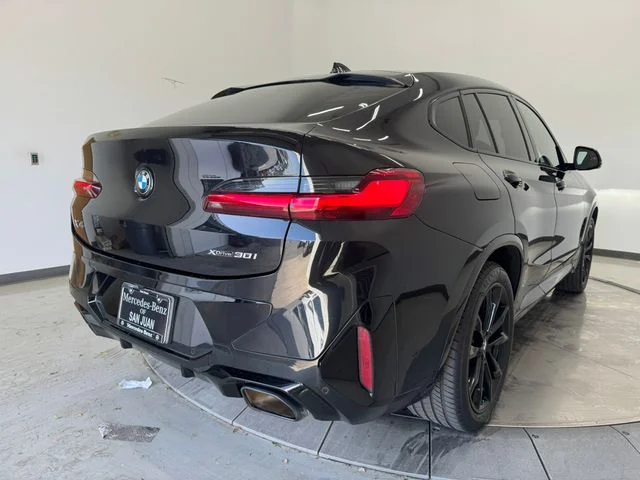 Used 2024 Black Sapphire Metallic BMW xDrive30i image 33