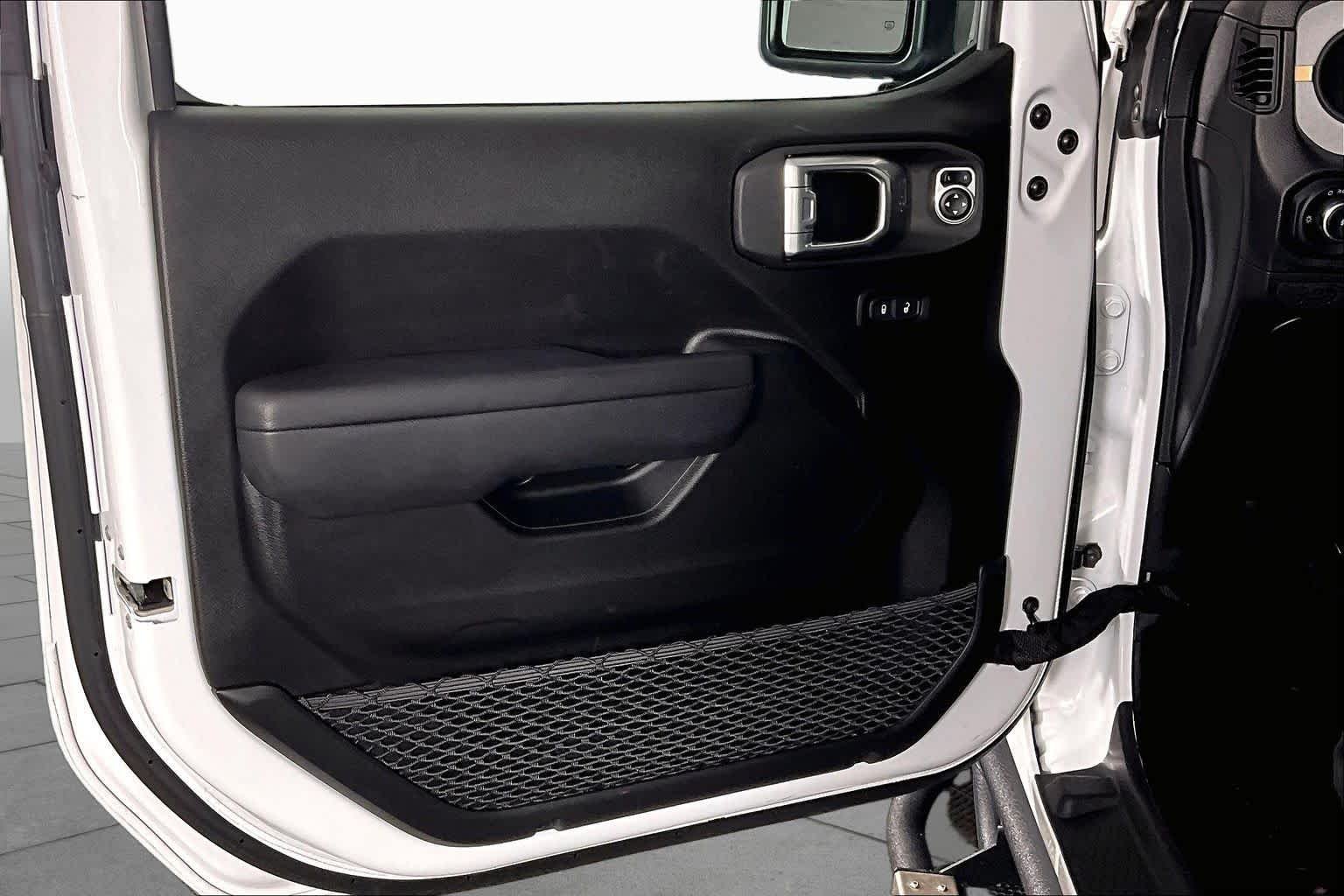 Used 2024 Bright White Clearcoat Jeep Willys image 20