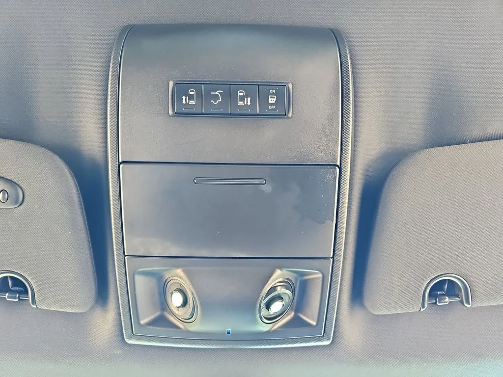 Used 2019 Silver Dodge GT image 31