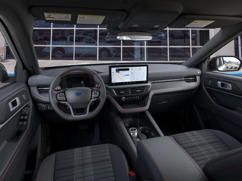 New 2026 Space White Metallic Ford ST-Line image 9