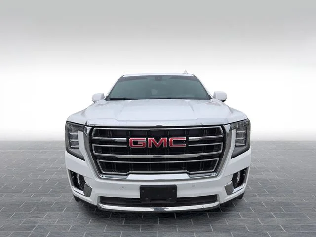 Used 2022 White GMC SLT image 2