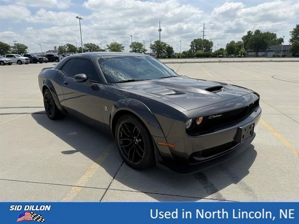 Used 2022 Granite Pearl Coat Dodge R/T Scat Pack image 6